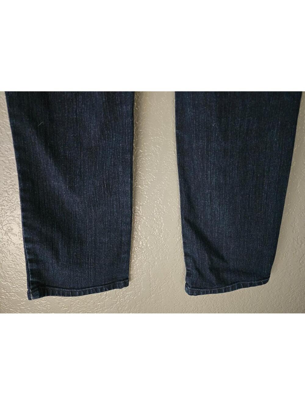 Women's Gloria Vanderbilt Amanda Denim Jeans Pants Blue Sz 8 Petite Straight Leg - Picture 15 of 15